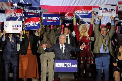 Biden should watch RFK Jr., pundits say Kennedy will likely win New Hampshire primary
